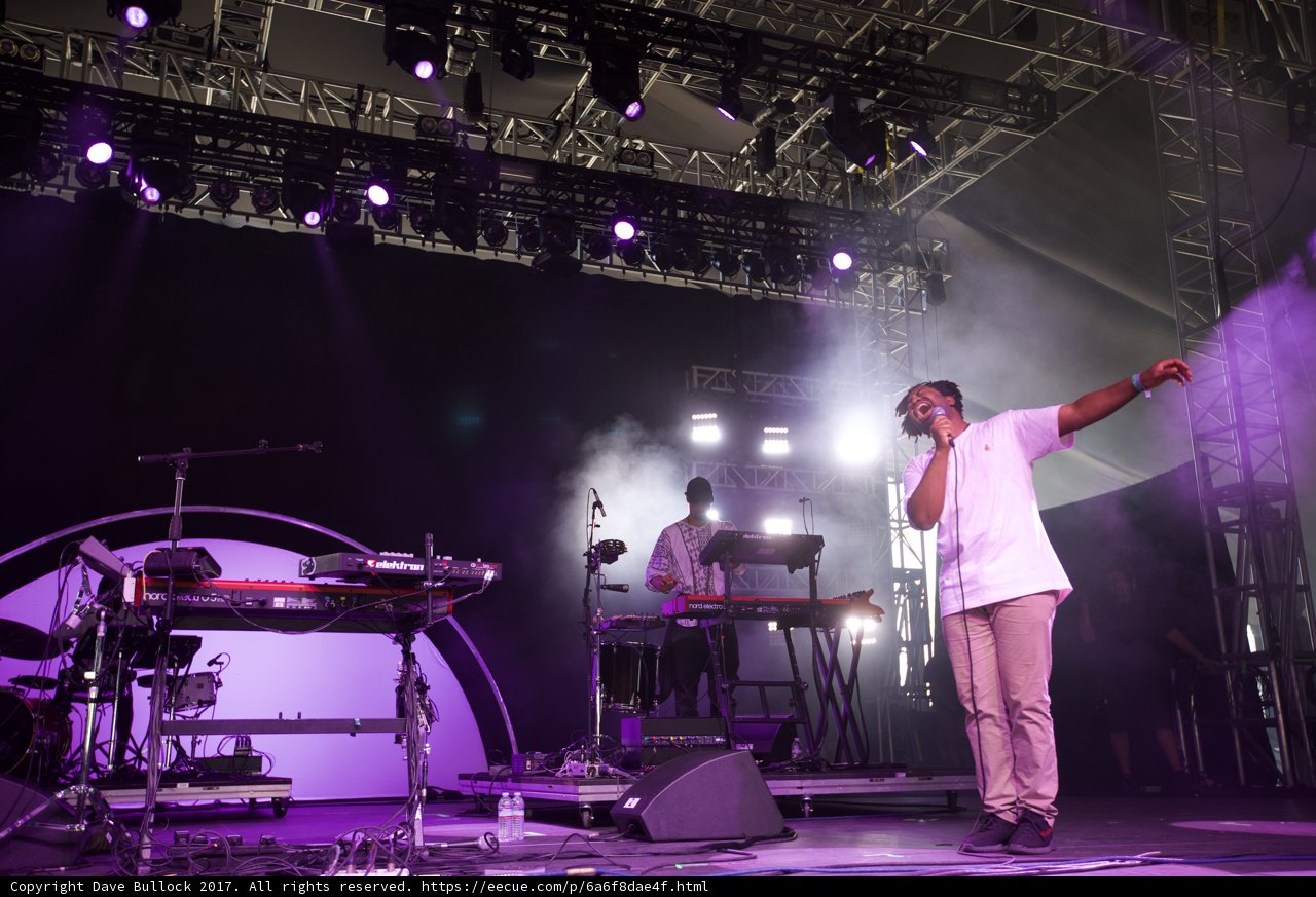 Entertainer Rocks the Stage at Coachella 2017