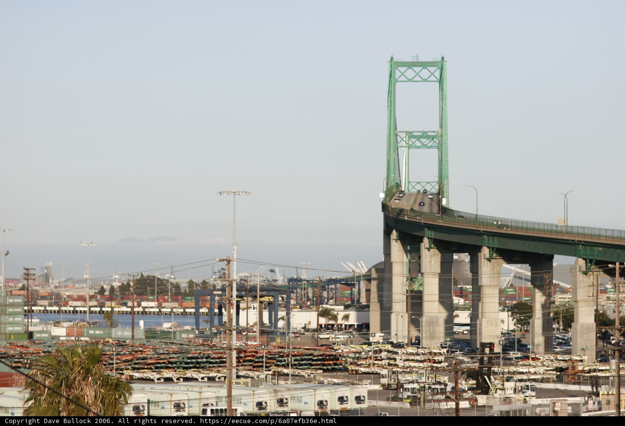 Connecting the City - A Bridge Over the River