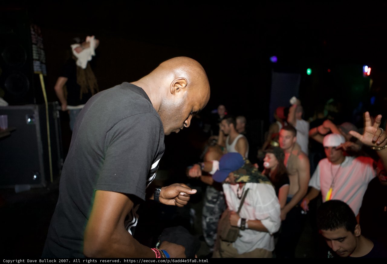 Grooving with MC Q