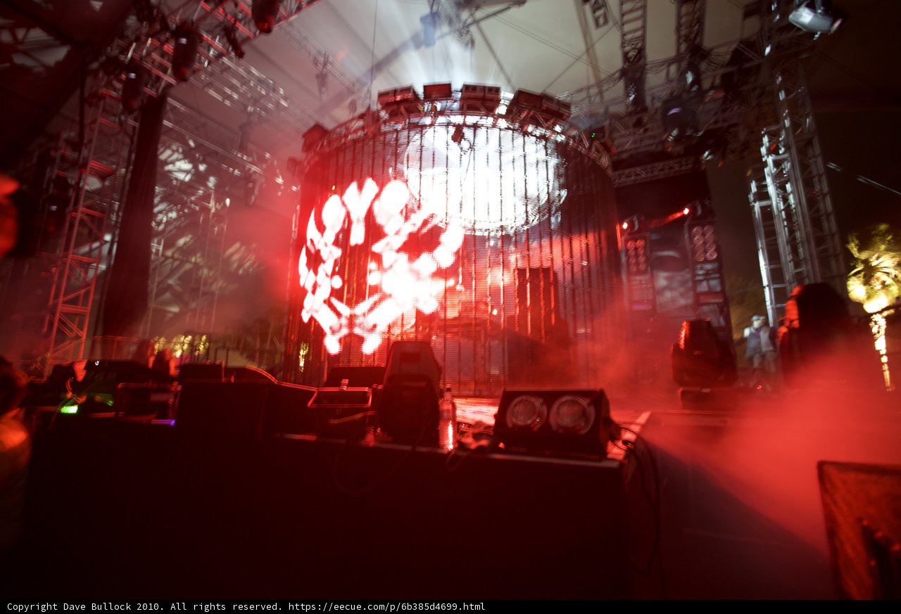 Rocking the Stage: Sunday Night at Coachella 2010
