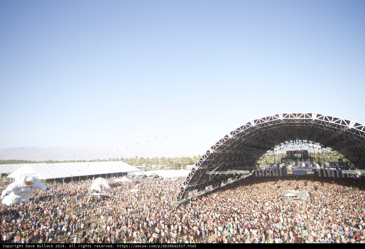 Coachella 2014: The Ultimate Festival Experience