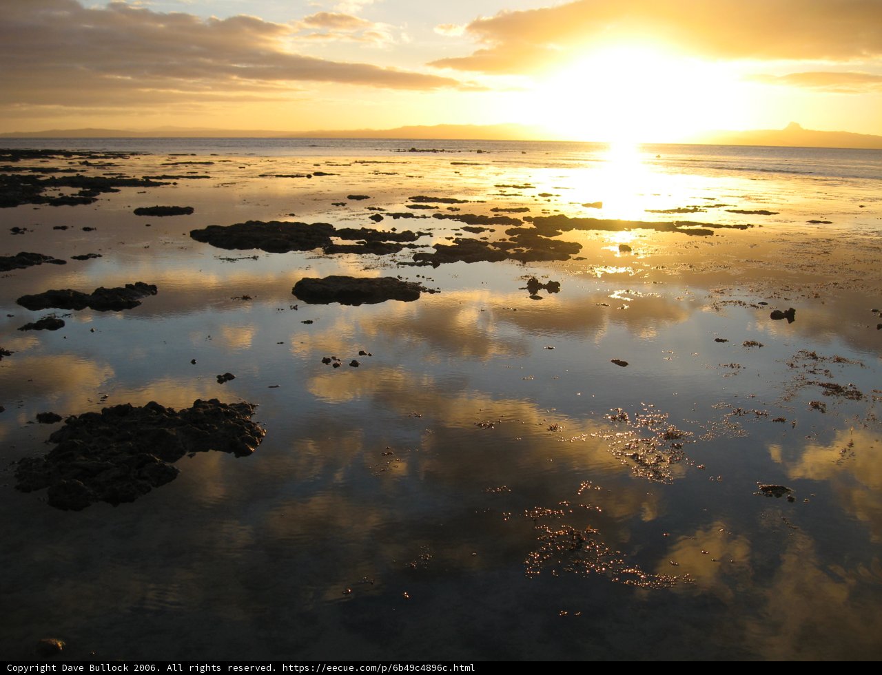 A Glowing Sunset Over the Ocean
