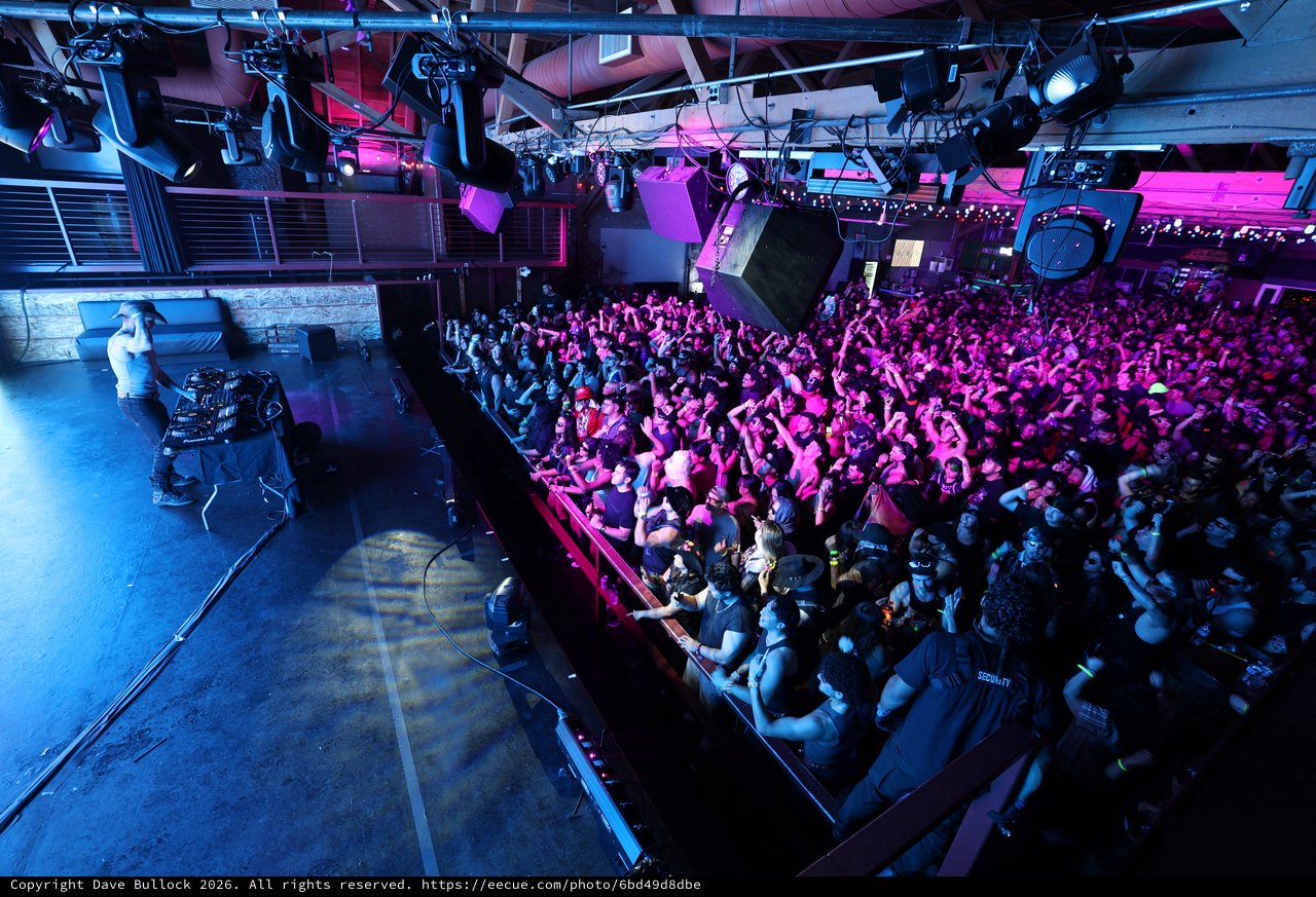 Massive Crowd Surges at Wobbleland 2026 Festival