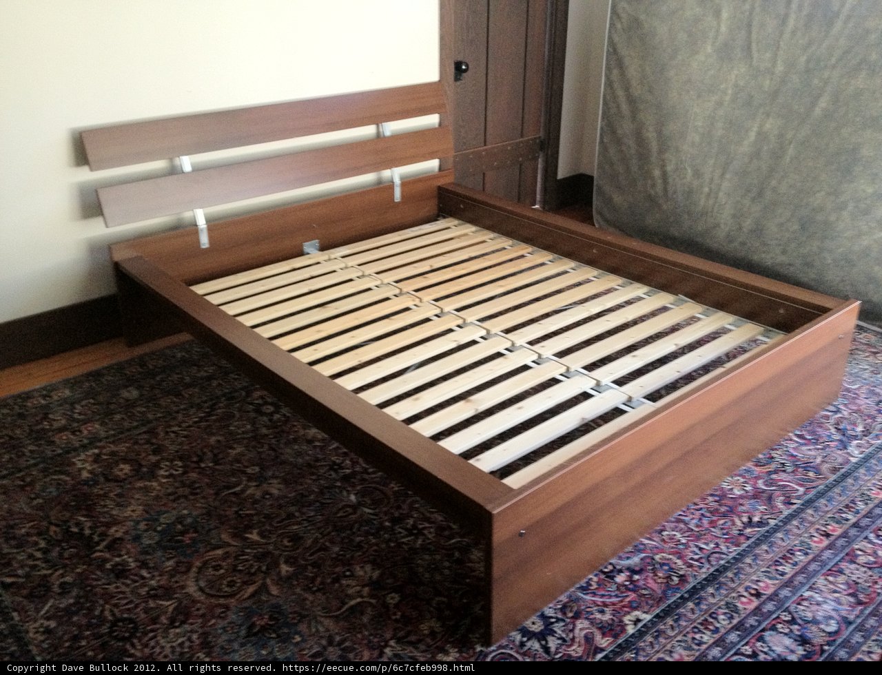 Stylish Wood Bed Frame