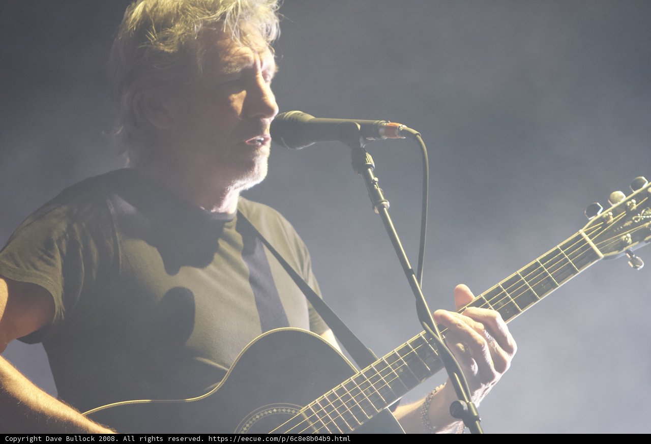 Peter Brook and the Band Rocking O2 Arena with Roger Waters