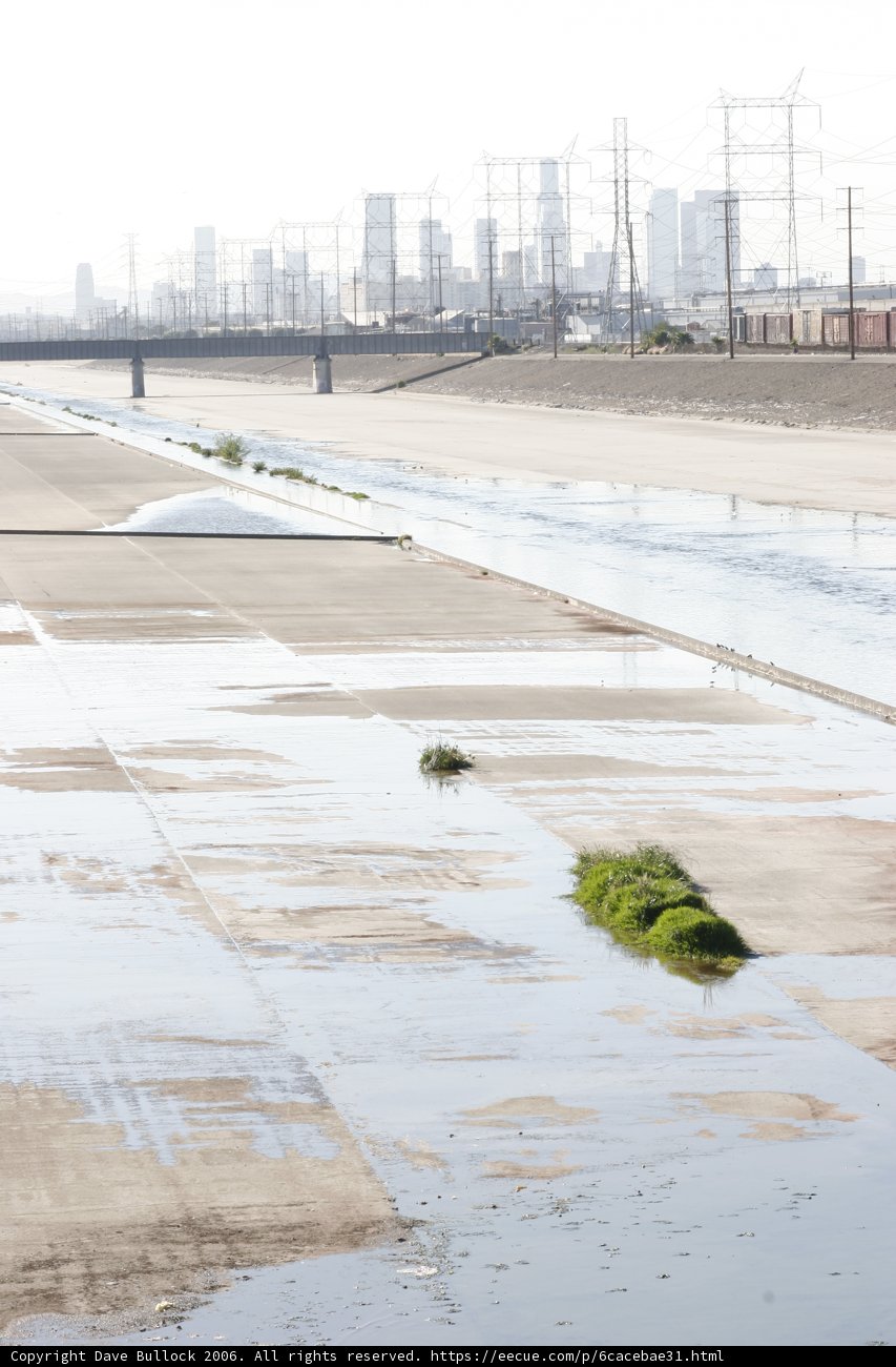 Underwater Urban Runway
