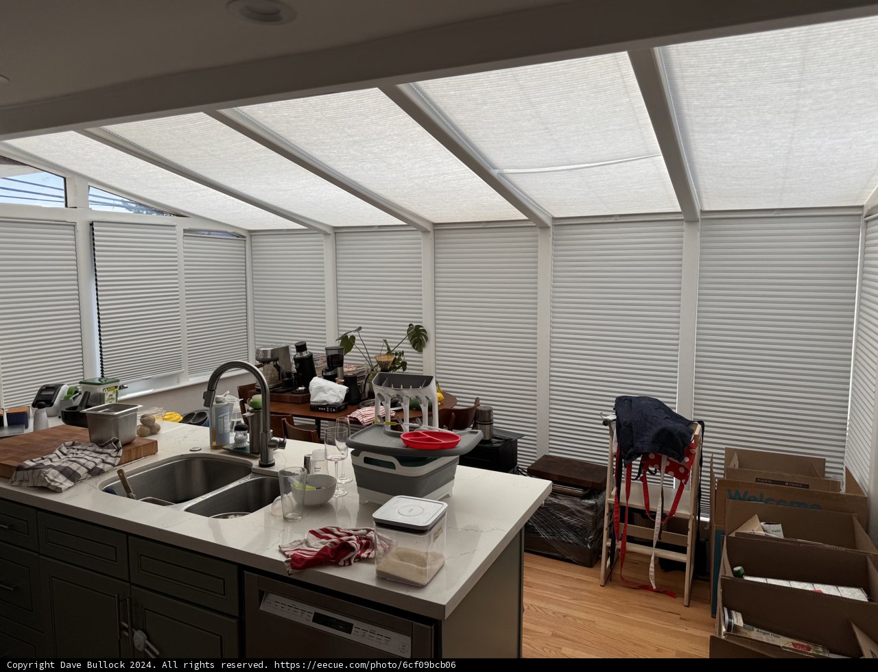 Sunlit Kitchen Corners