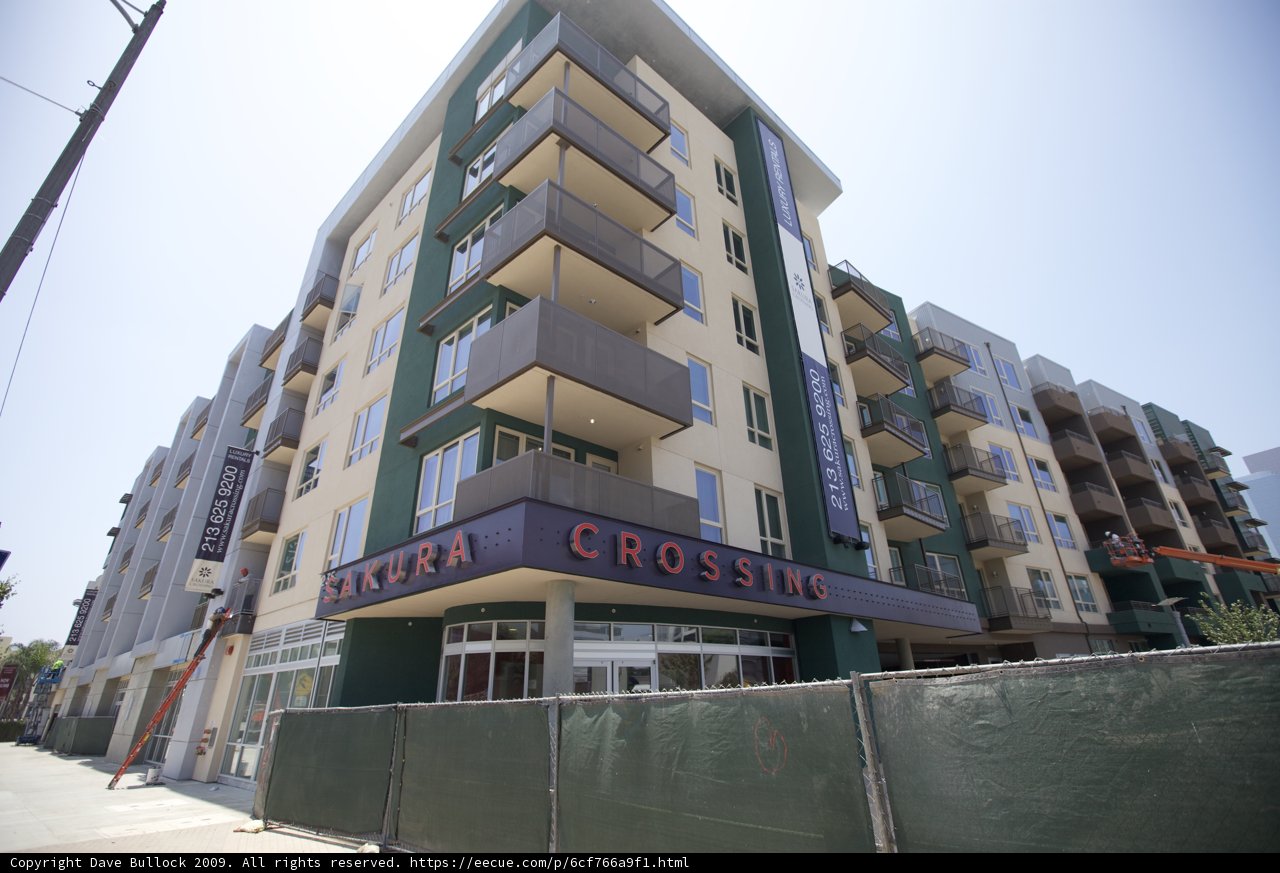 The New Crossroads Apartments in the Heart of LA