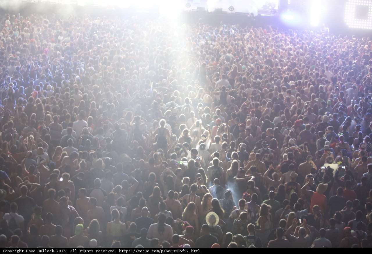 Rocking in the Light Beams
