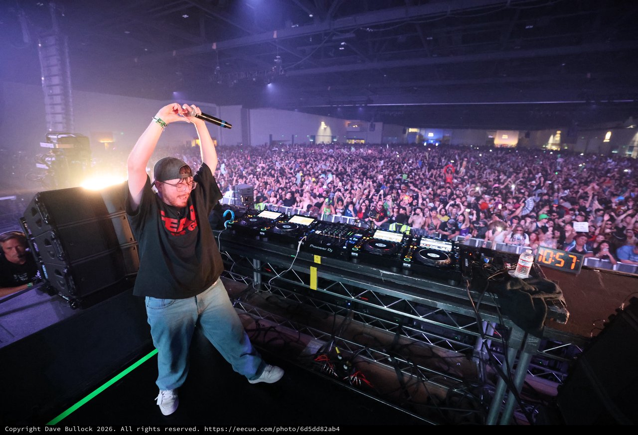 DJ Hypes Massive Crowd at Wobbleland 2026