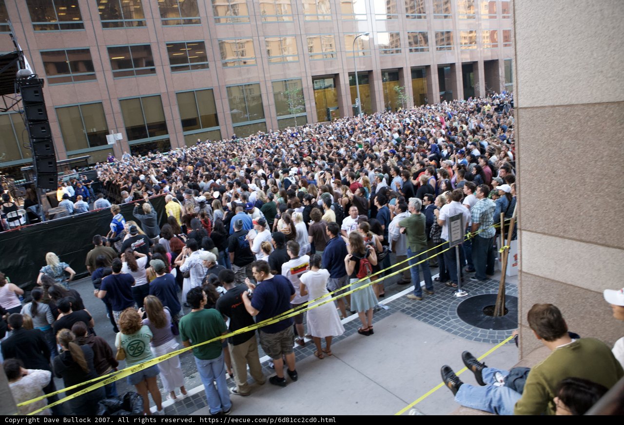 Ozomatli Rocks the Crowd