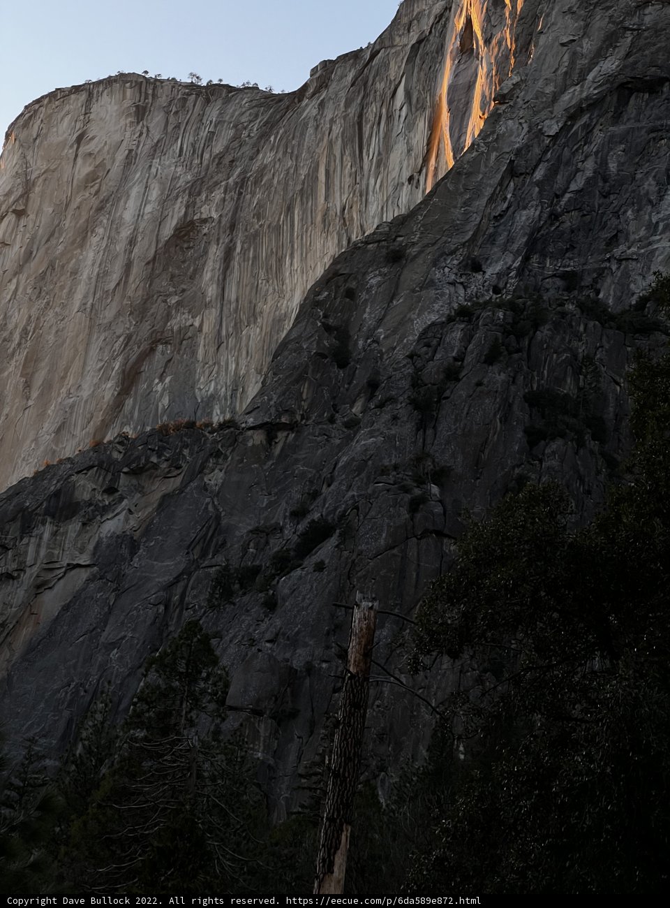 Sunset over the Yosemite Mountains