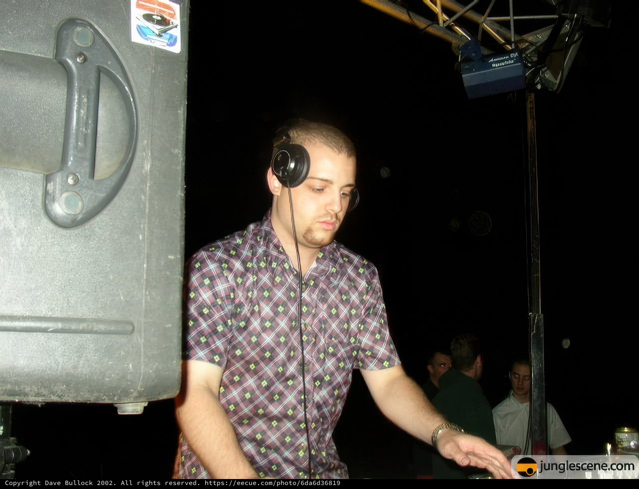 Summer Sounds with the Purple DJ