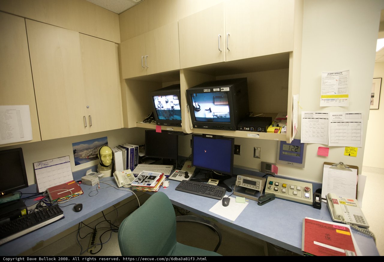 Dual-Monitor Desk Setup