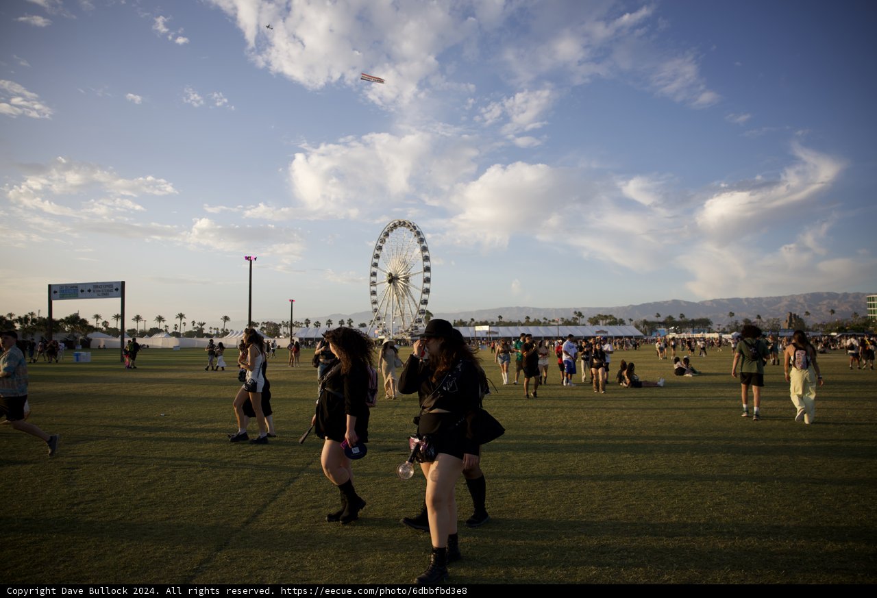 Vibrant Coachella Afternoon: Festival Vibes and Fashion