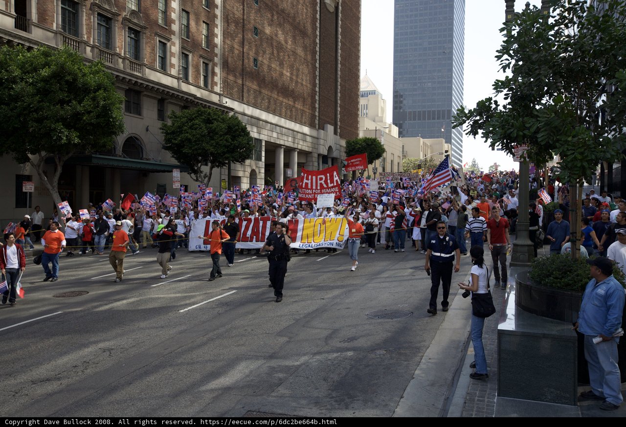 Mayday Marching in the Metropolis