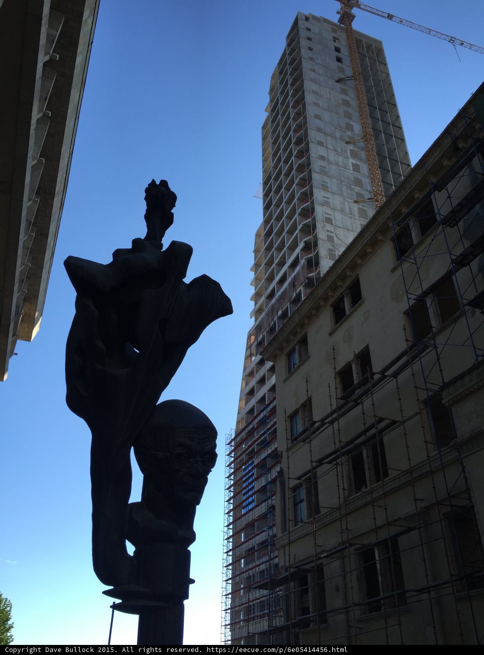 The Monumental Man in Metropolis