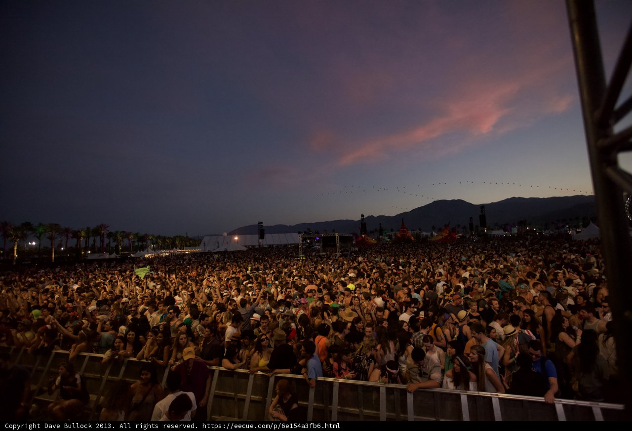 Coachella Crowd Roars in Unison