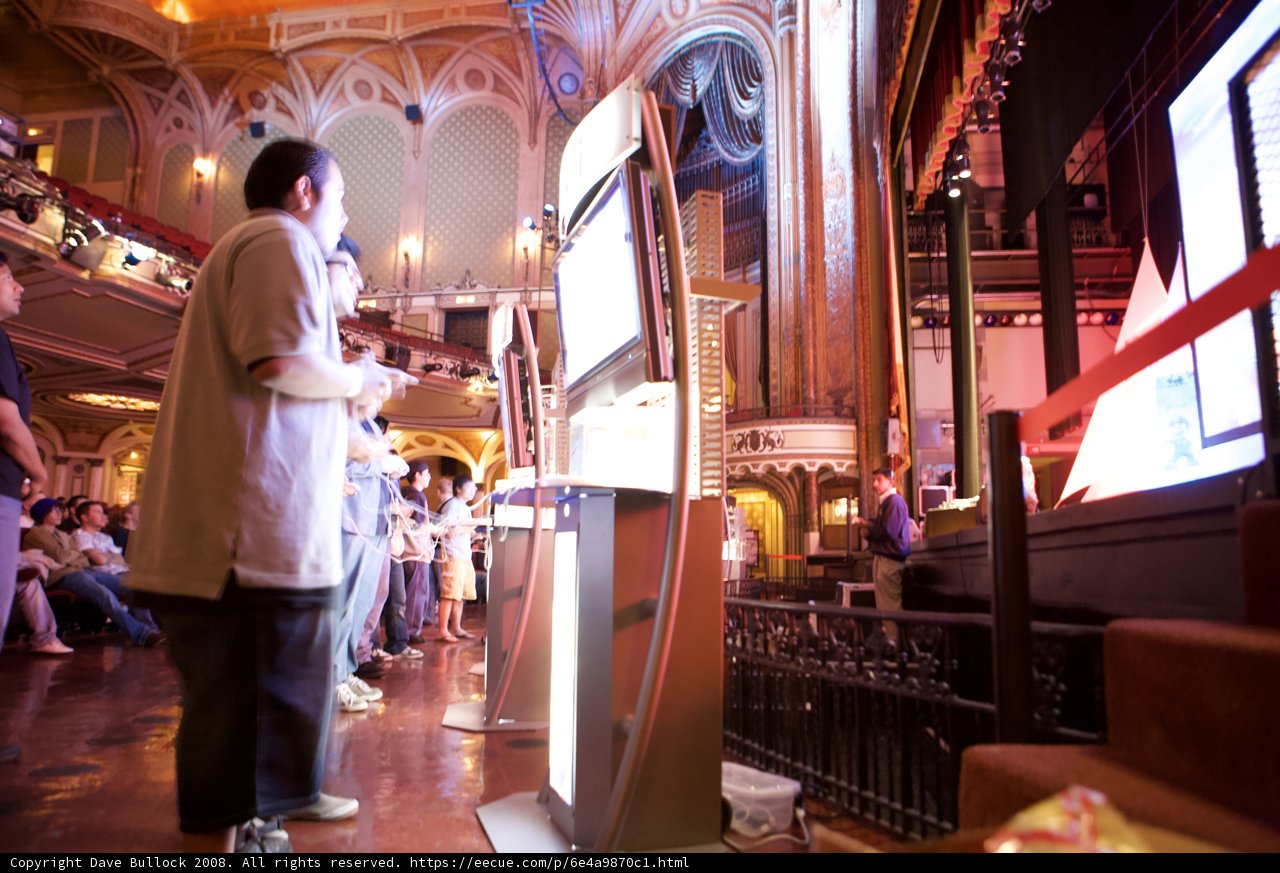 Gaming at the Restaurant