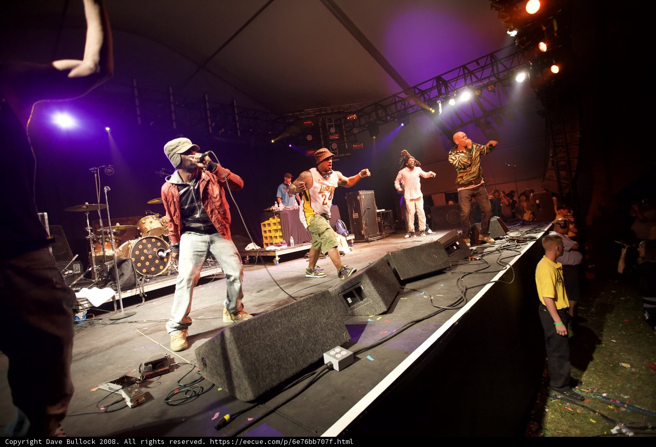 Murs rocks the crowd at Coachella
