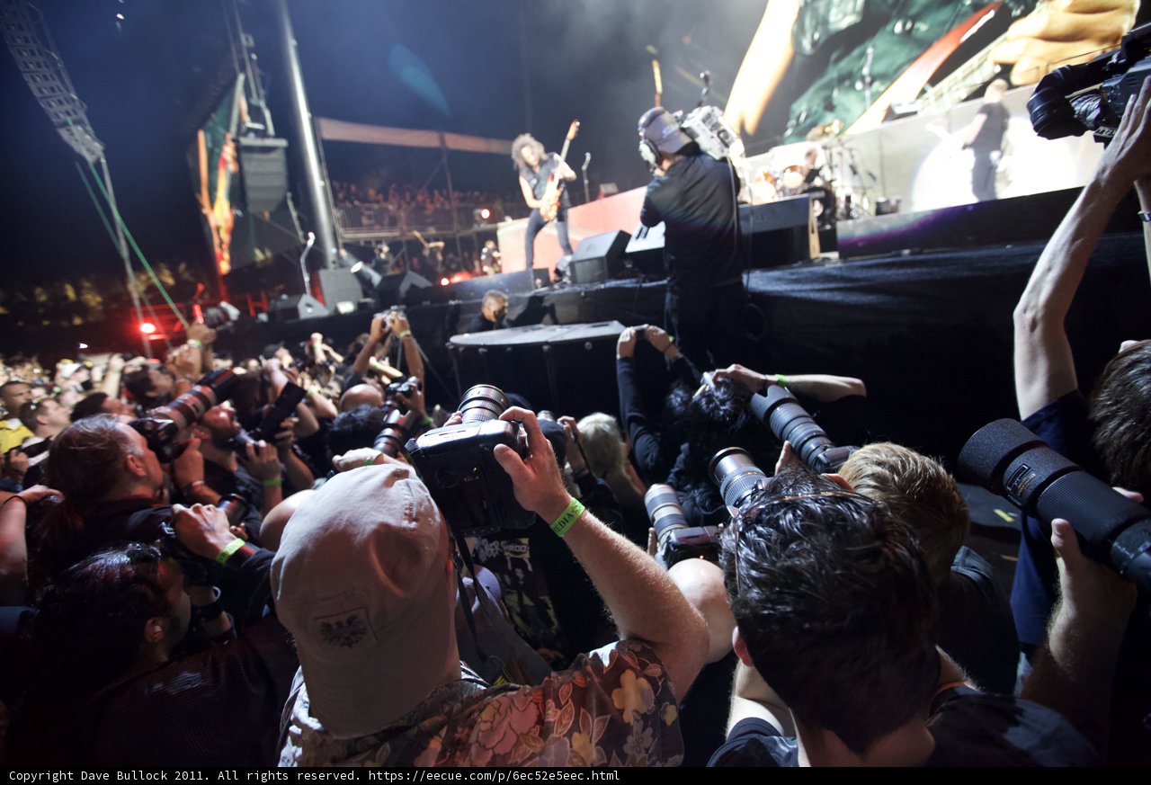 Paparazzi Frenzy