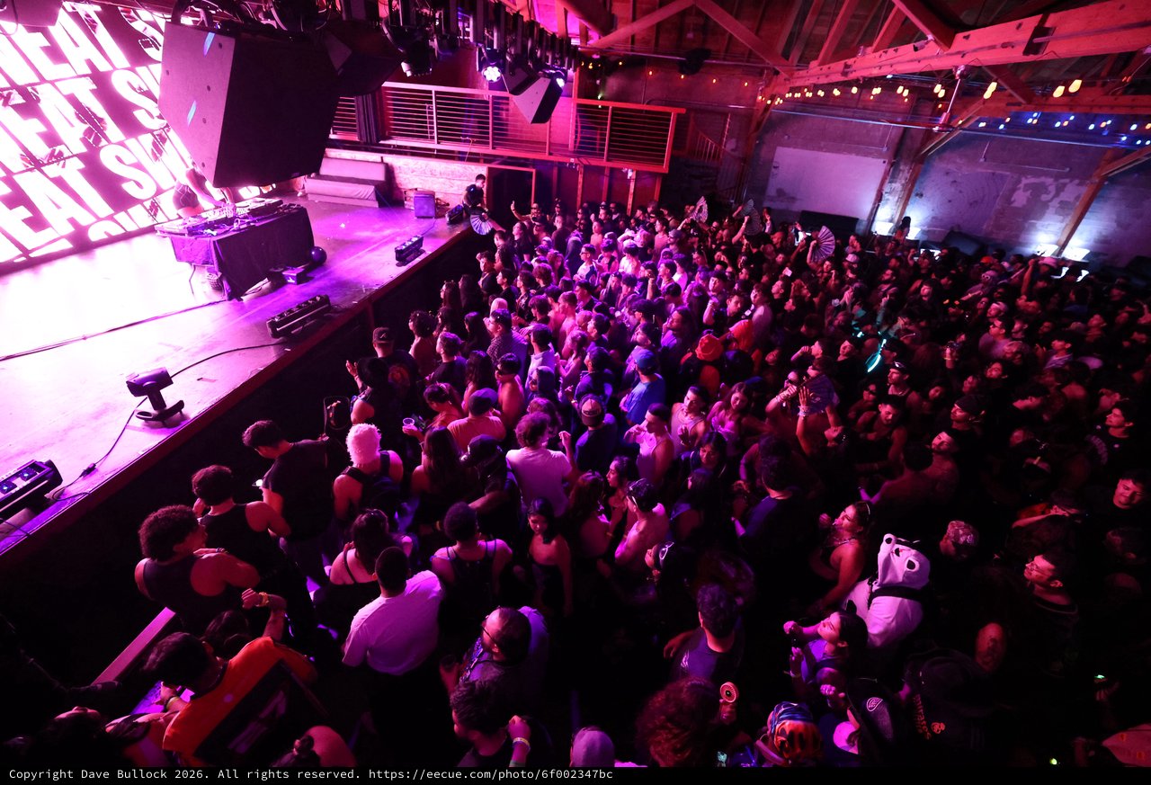 Massive Crowd Surges at Wobbleland 2026 Festival