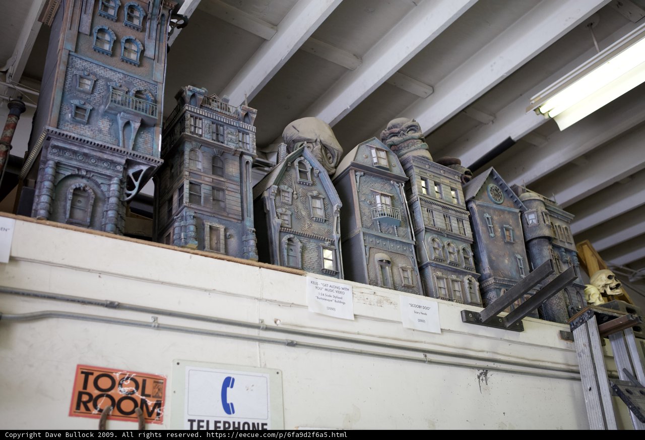 Miniature Metropolis on a Shelf