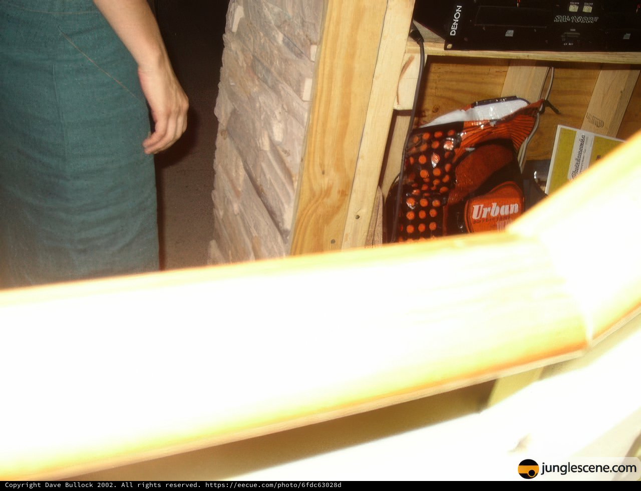 Wooden Shelf Fashion