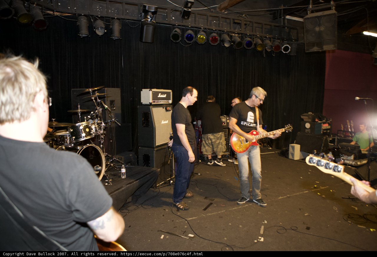Bad Religion rocks the Glasshouse