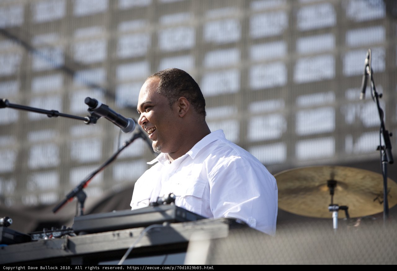 Vincent Mason Dominates Coachella Keyboards