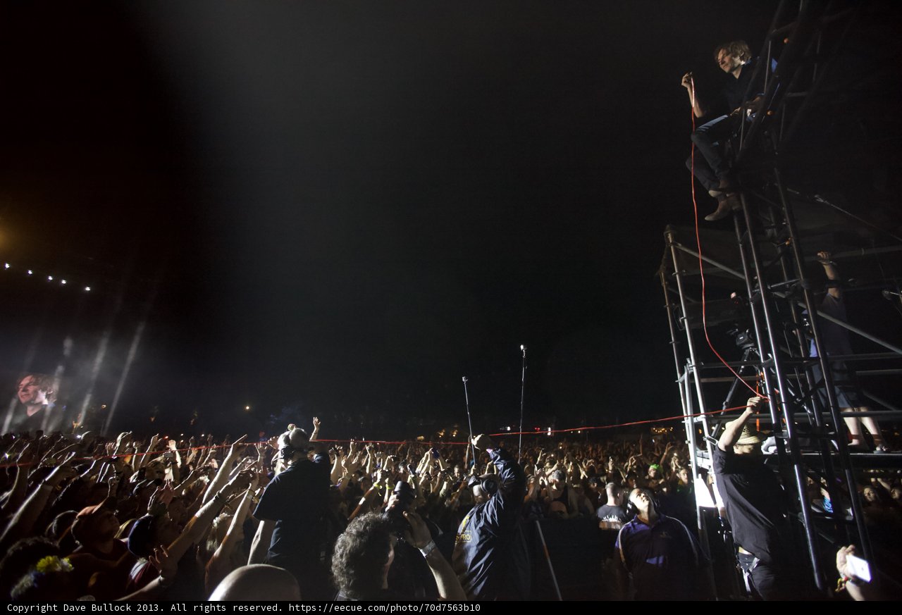 Rockin' the Crowd