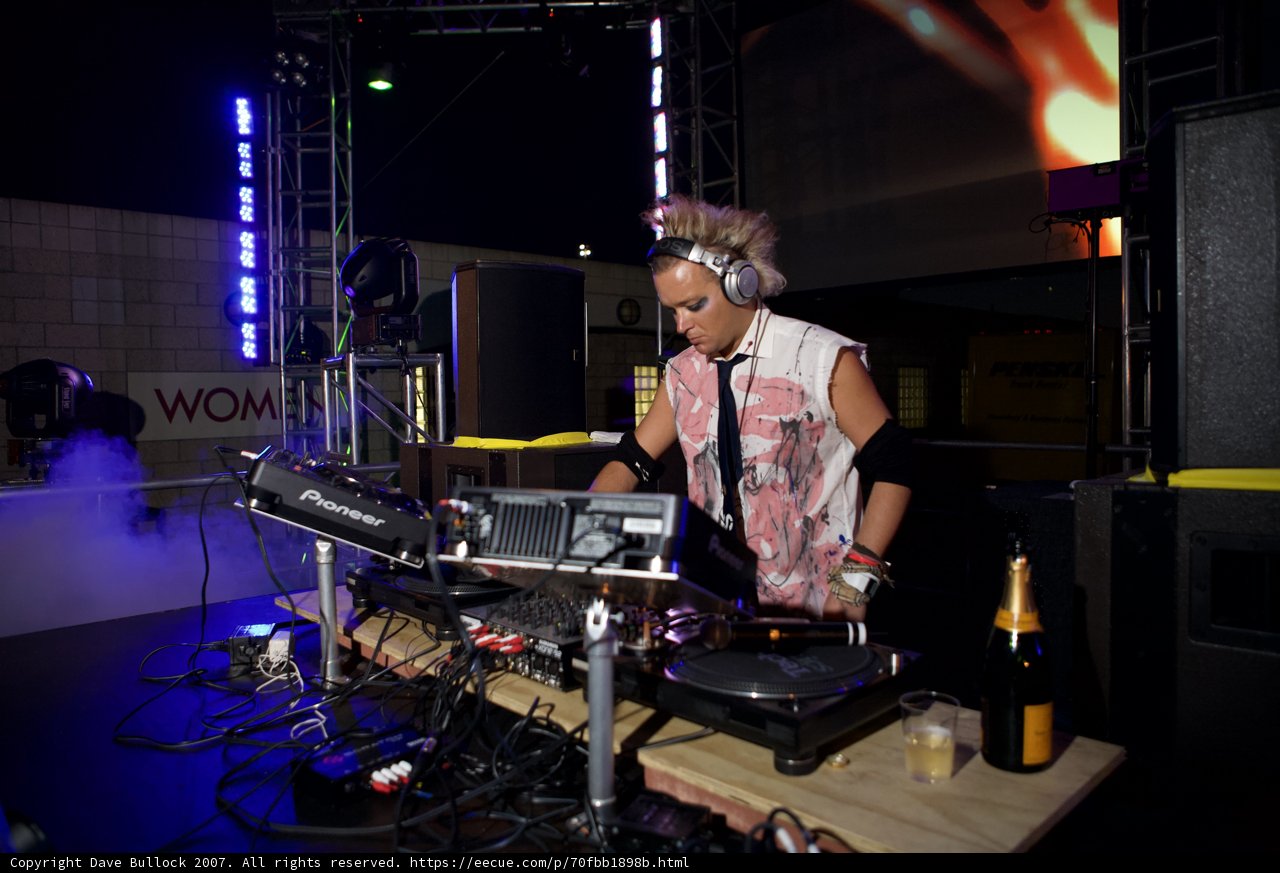 Mixing Up the Sound Waves