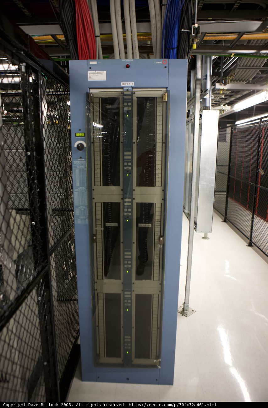 Towering Hardware at One Wilshire