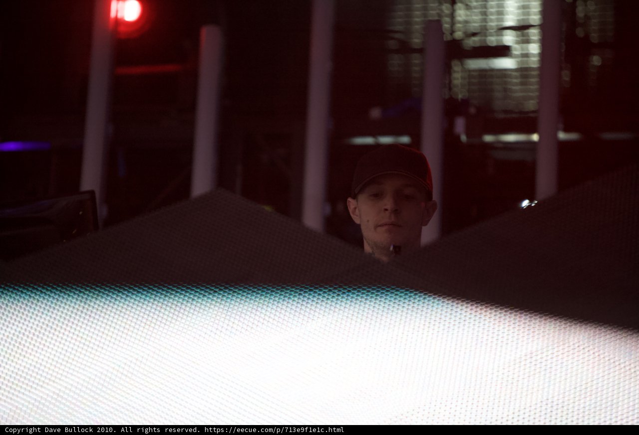 Cap-tivating Screenlight