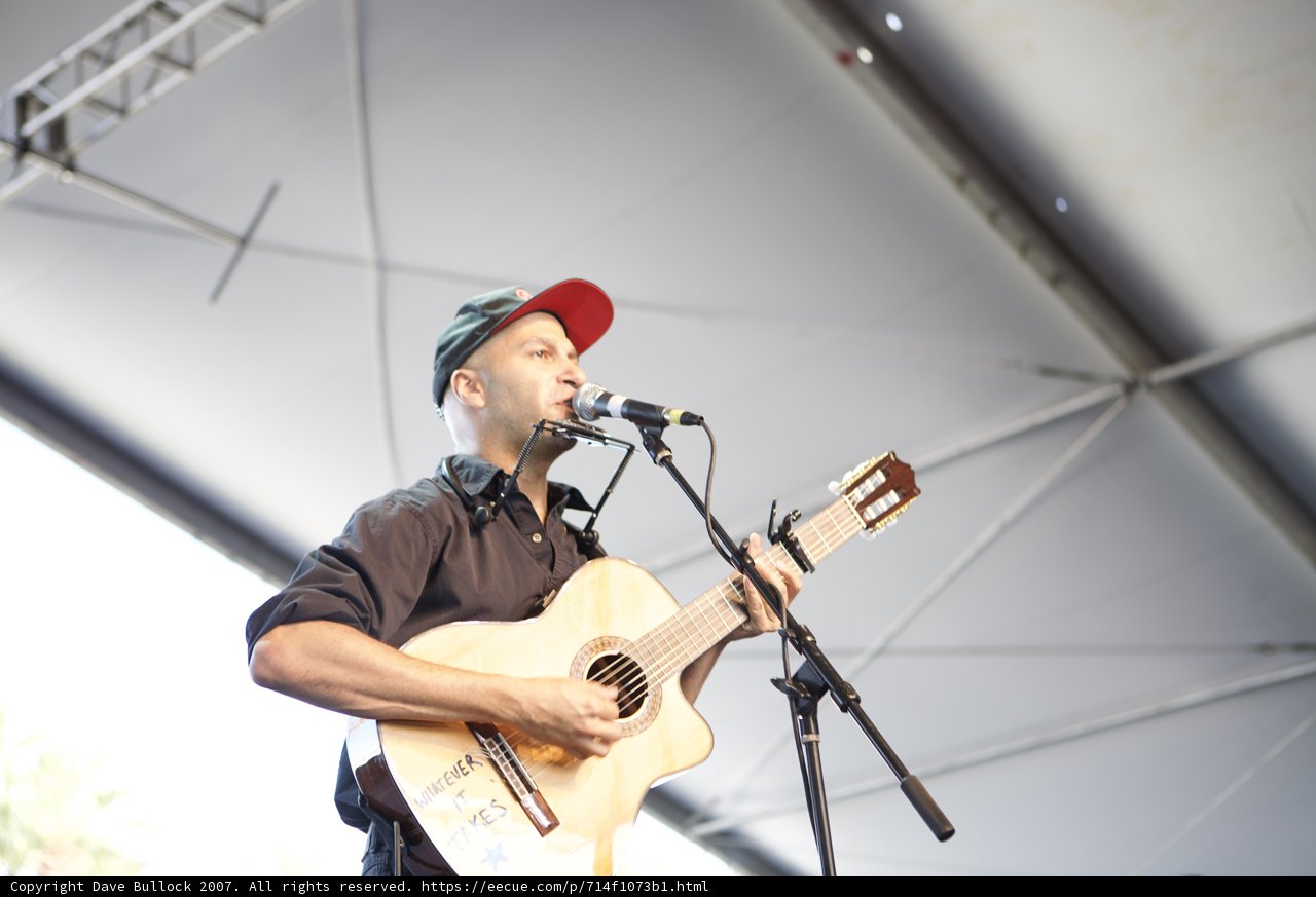 Tom Morello Rocks Coachella with his Guitar and Mic