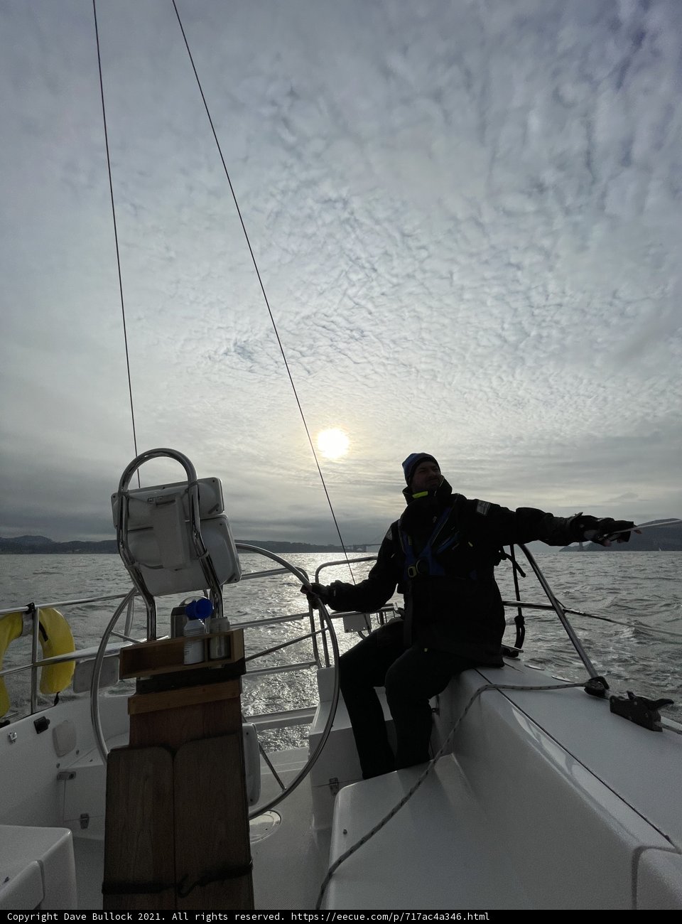 Captivating Sunset Sailboat Ride in San Francisco
