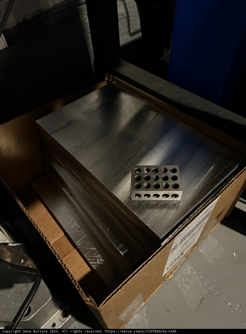 Aluminum Sheets in a Sturdy Box
