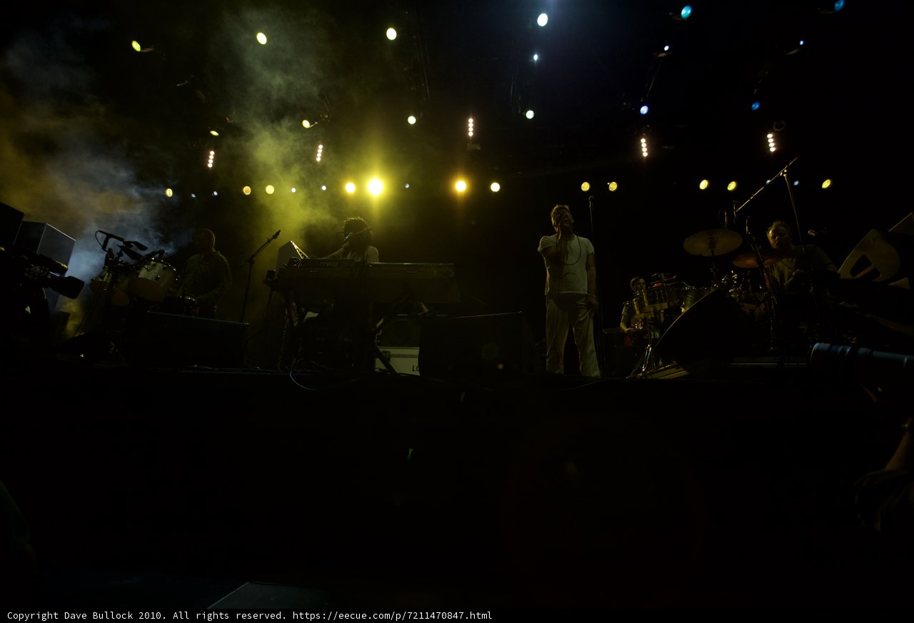 Smoke and Strings at Cochella