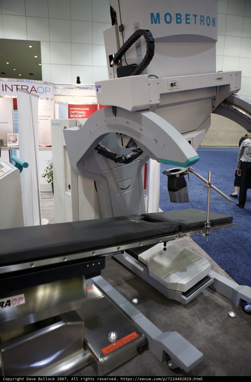 Advanced Medical Machine Showcased at Convention