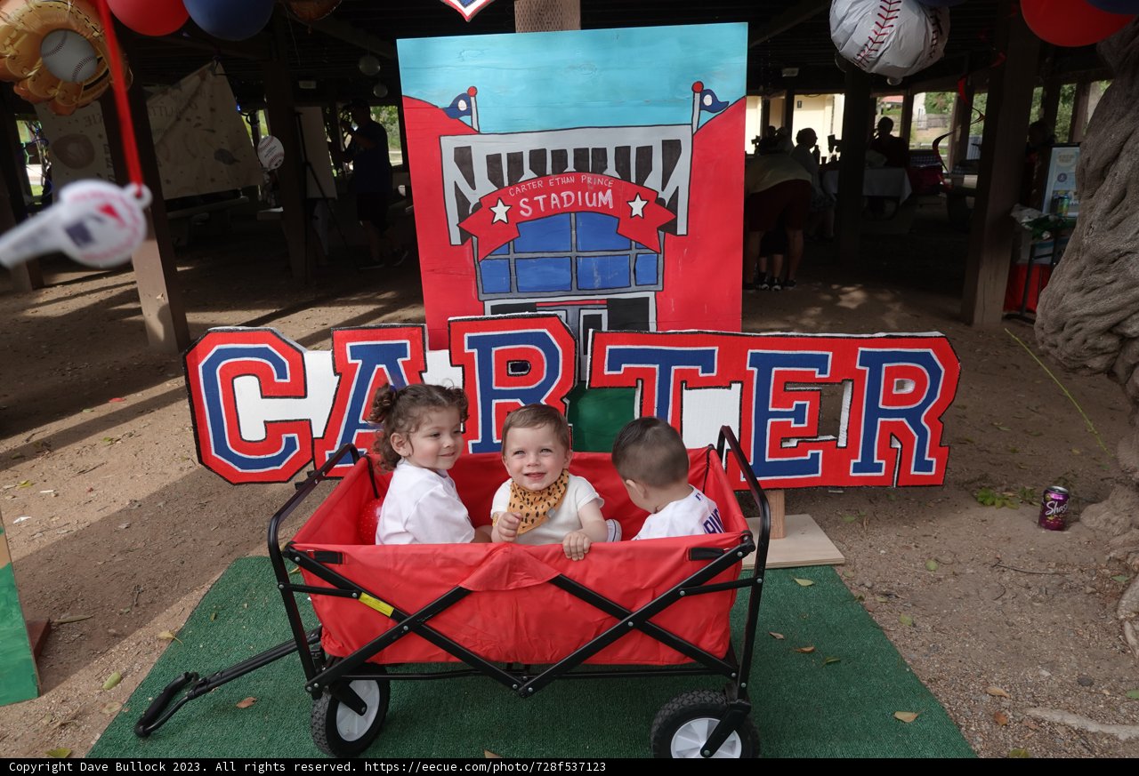 Wagon Adventure: Carter's Tiny Crusaders