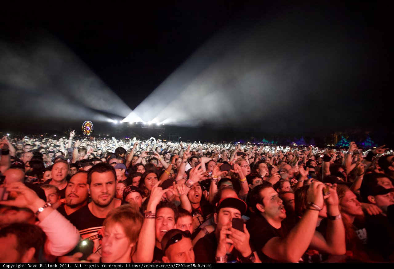 Big Four Festival Crowd Goes Wild