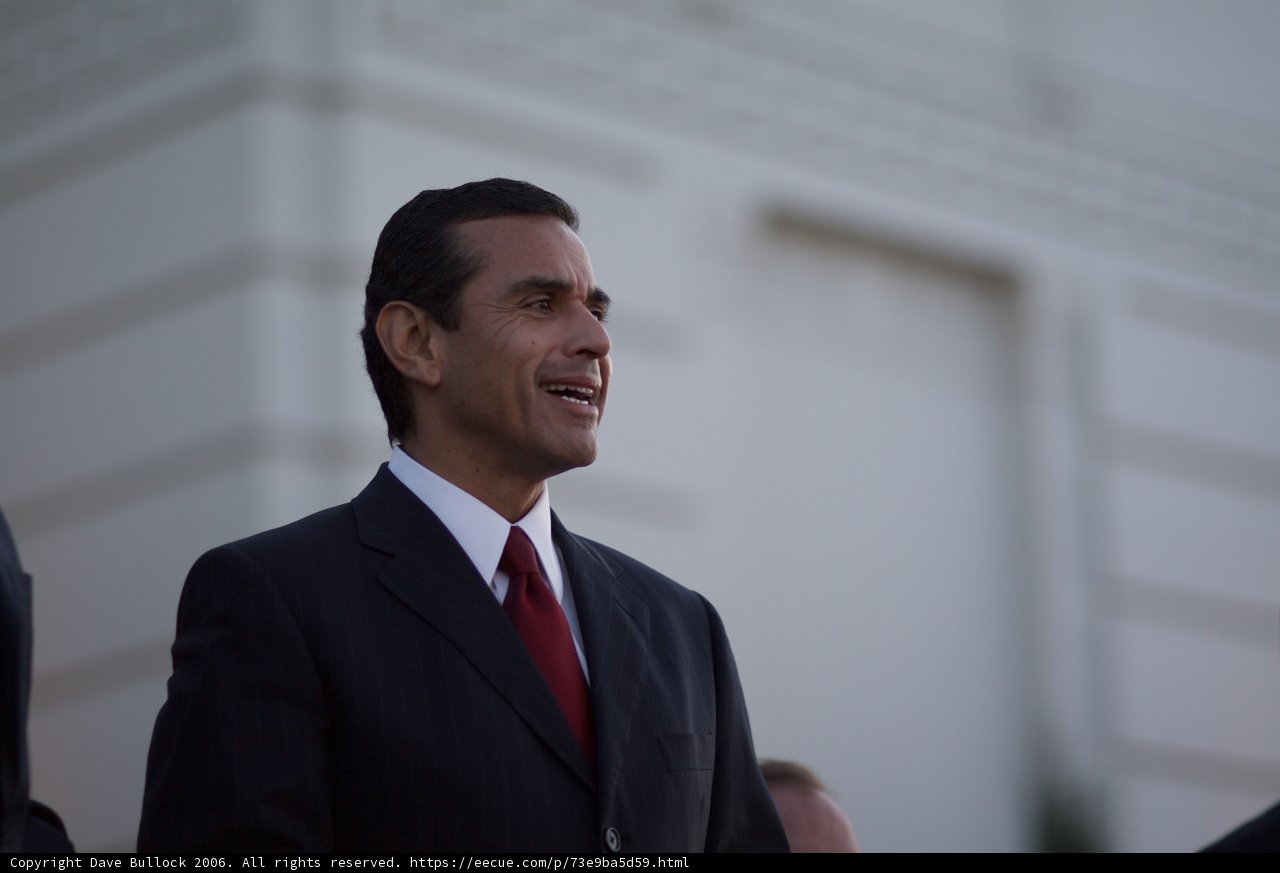 Antonio Villaraigosa Smiling in a Formal Suit