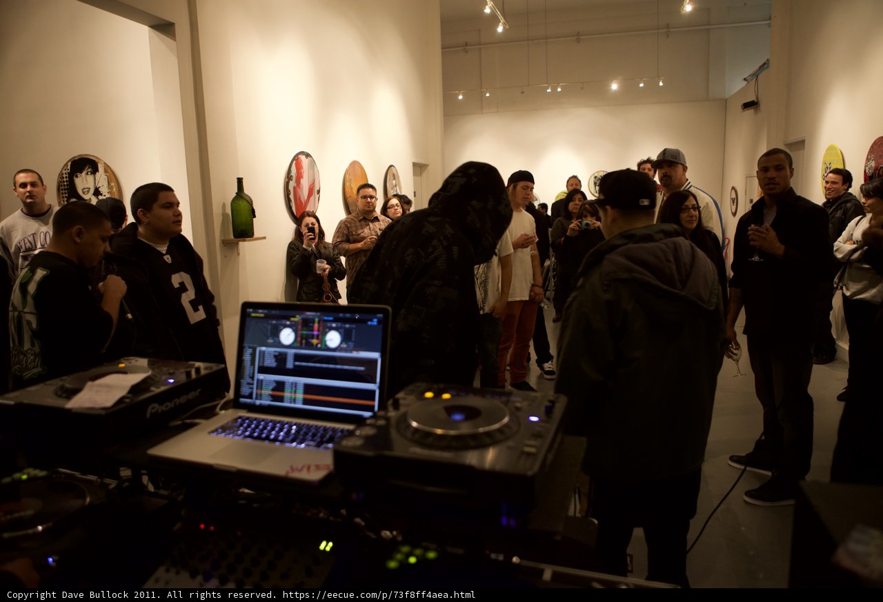 Grooving in the Gallery