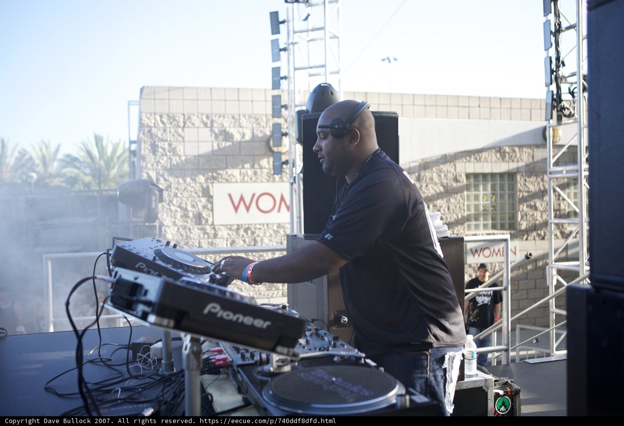 Mixing it Up on the Outdoor Stage
