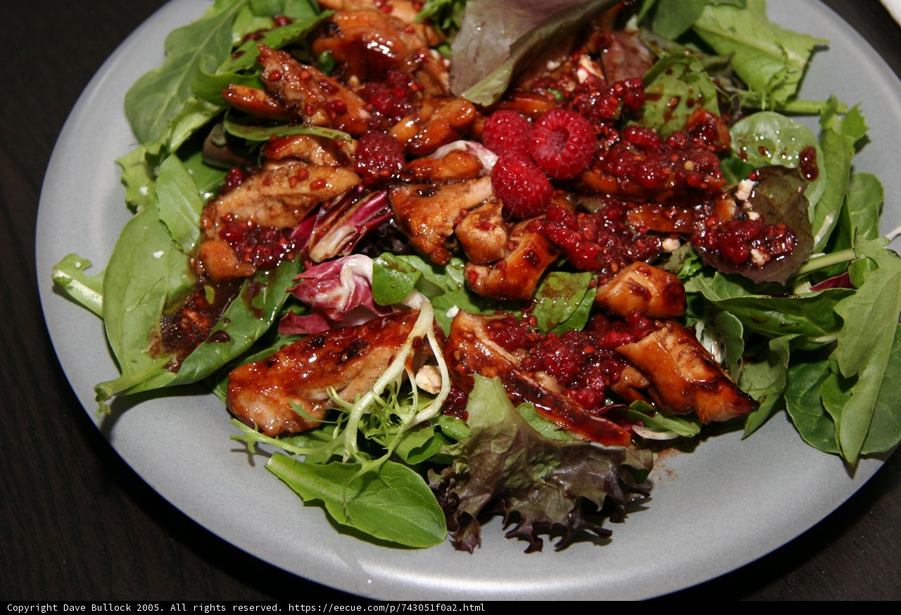Fresh and Fiber-Rich Chicken Salad