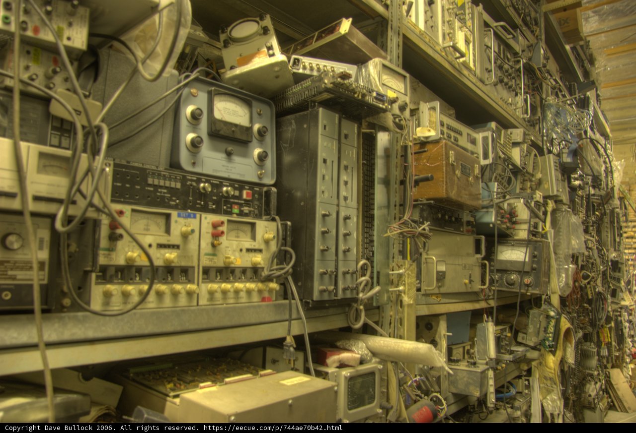 Inside a High-Tech Manufacturing Lab