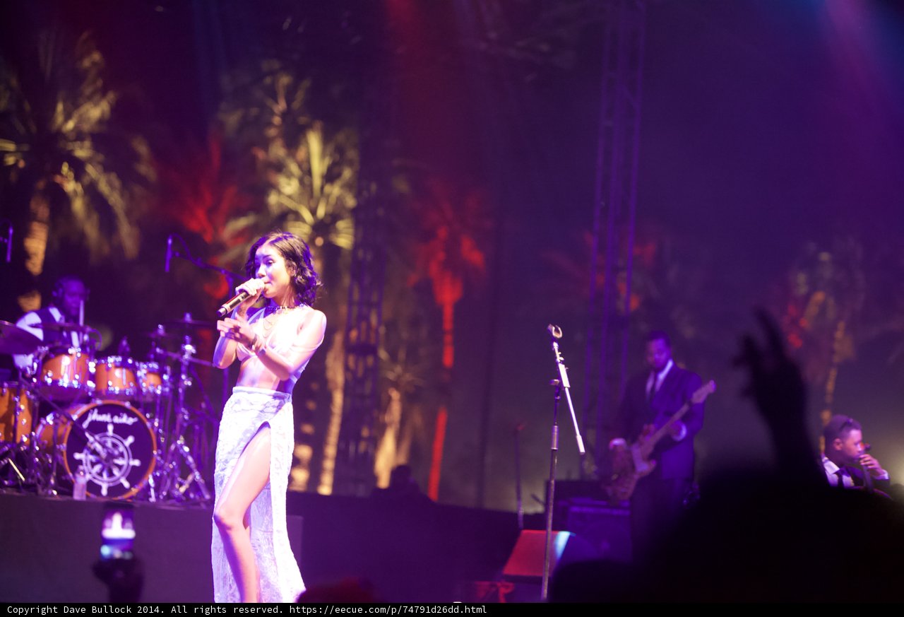 Jhené Aiko Takes Coachella