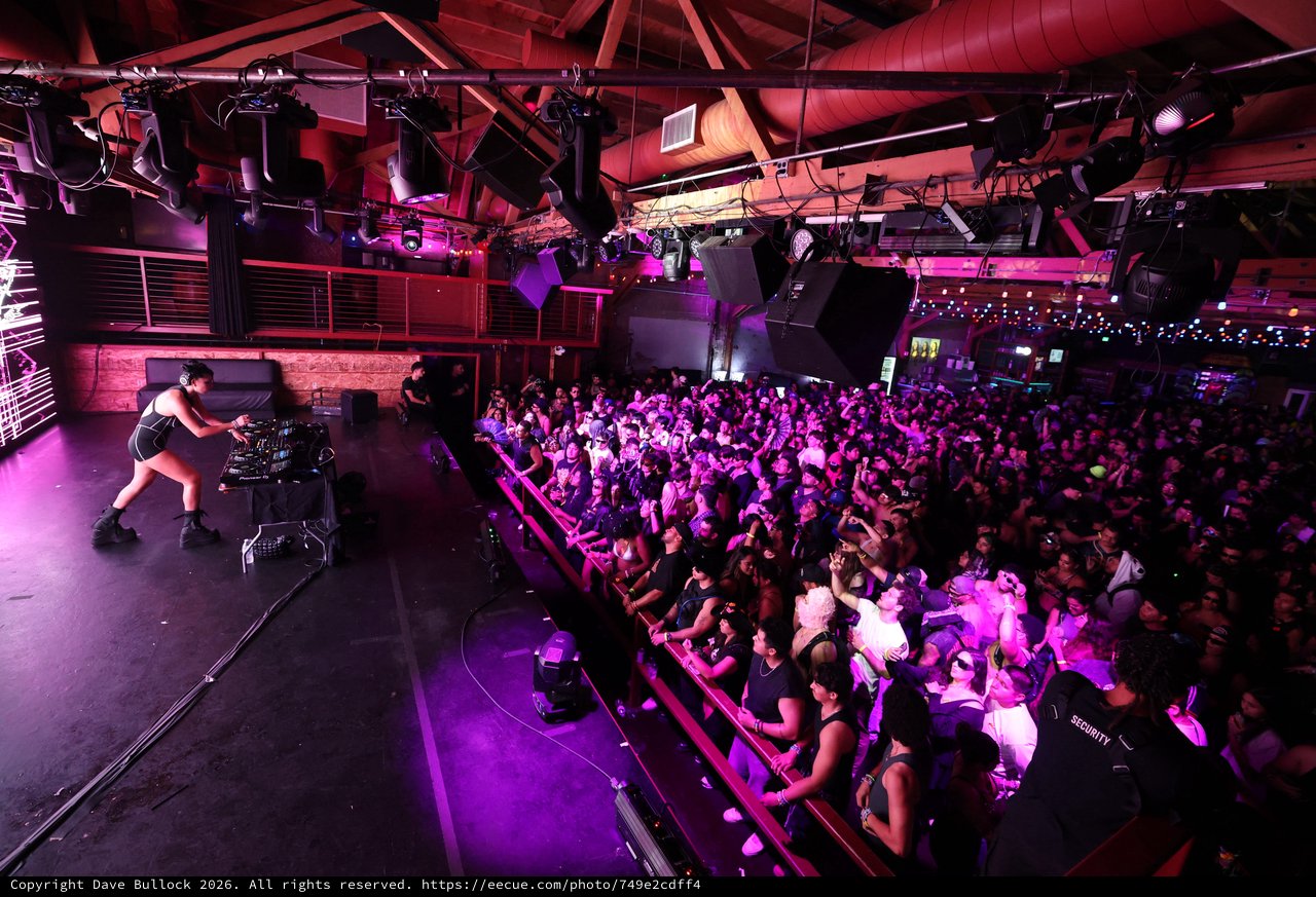 DJ Energizes Packed Crowd at Wobbleland 2026