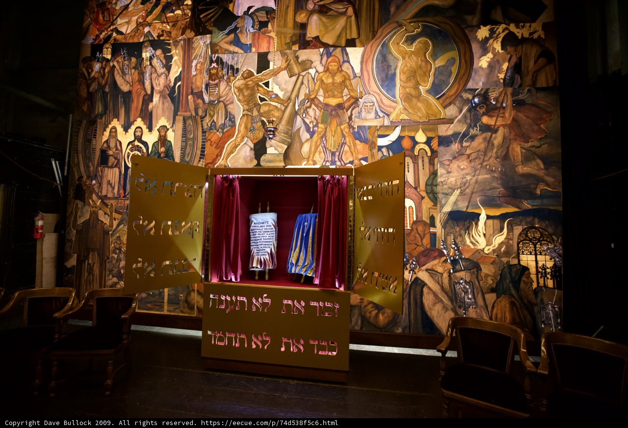 The Golden Painting Altar