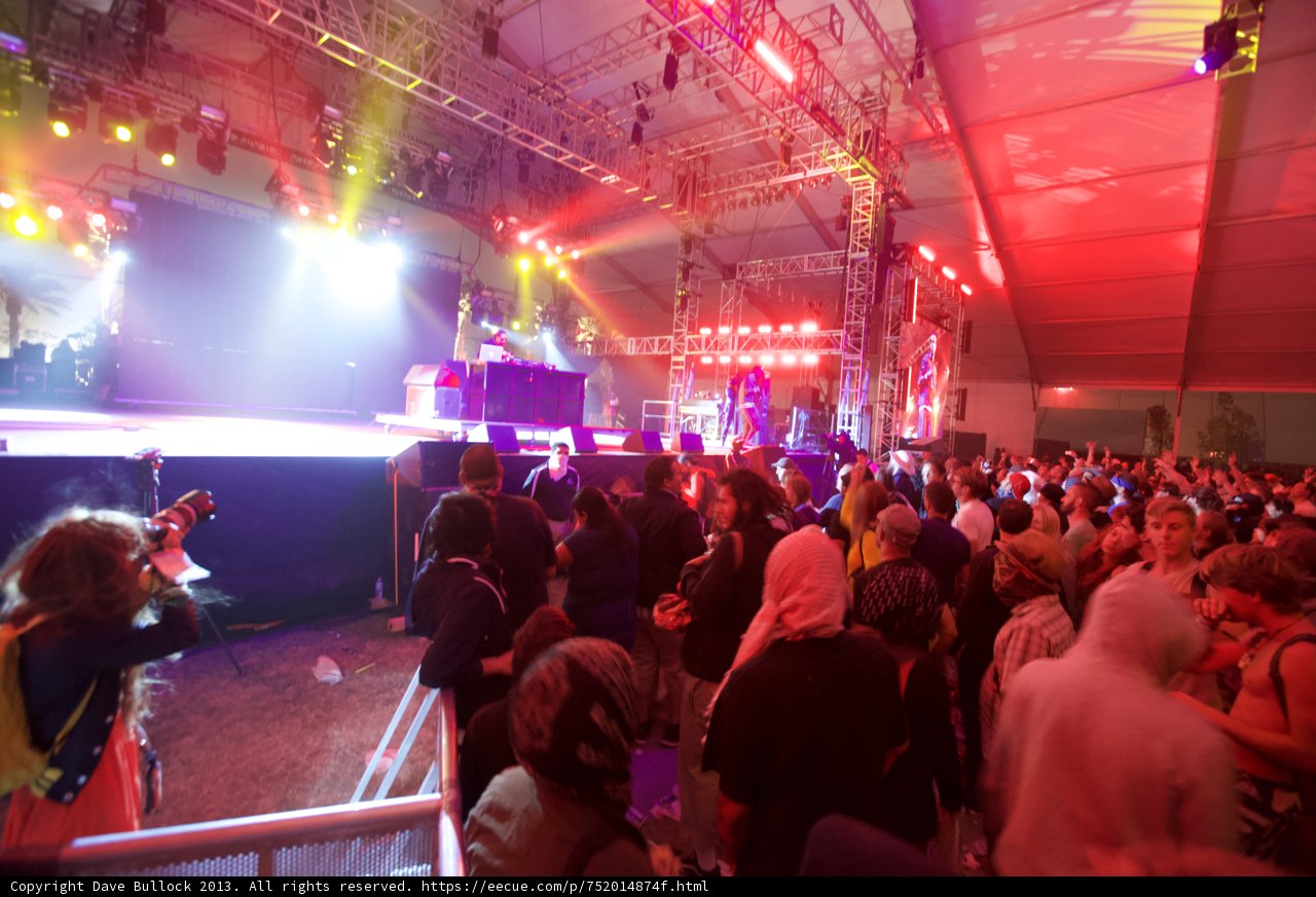 Urban concert vibe